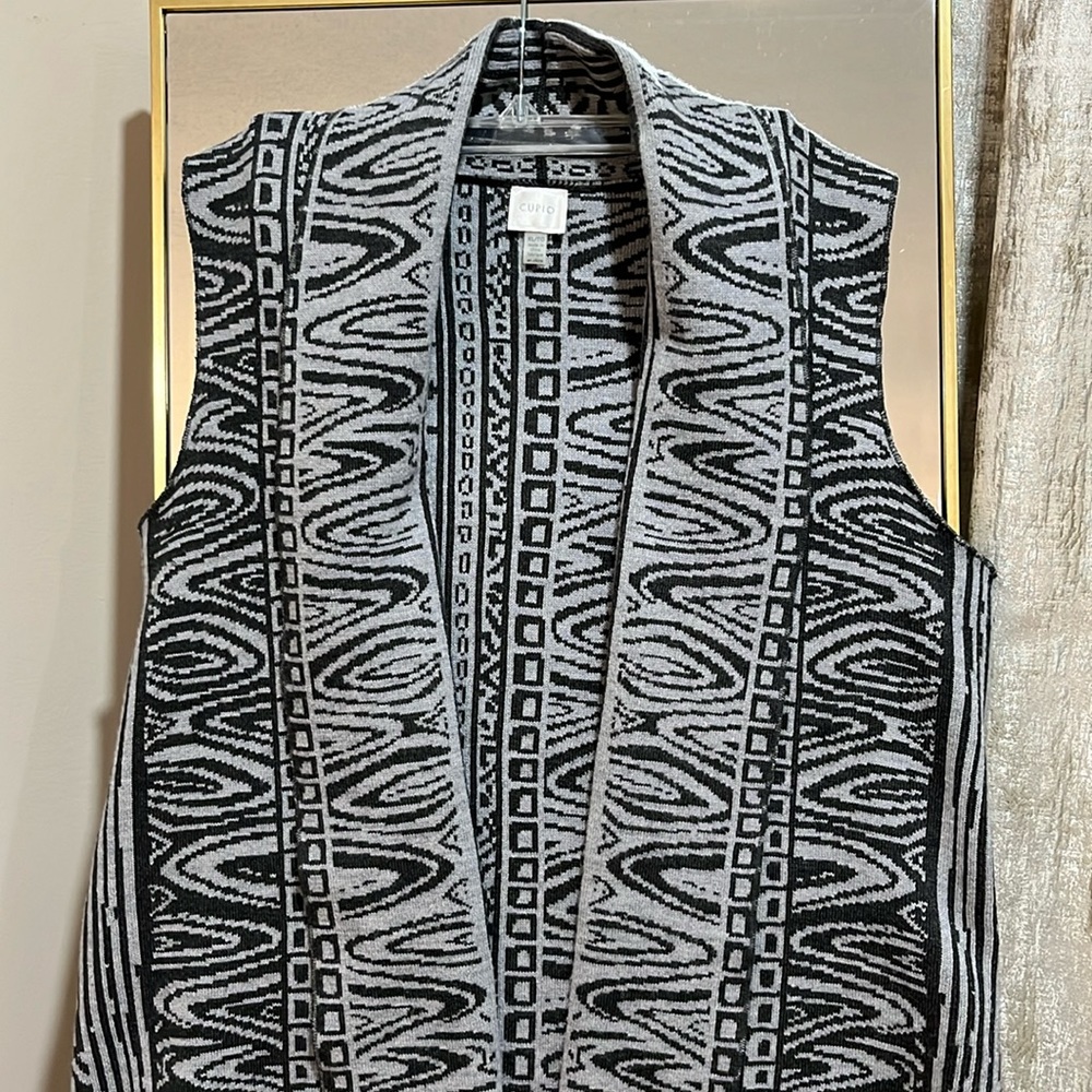 CUPIO Sweater Vest size XL
